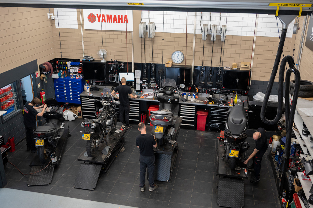 Motor reparatie Den Haag | MotorCentrumWest