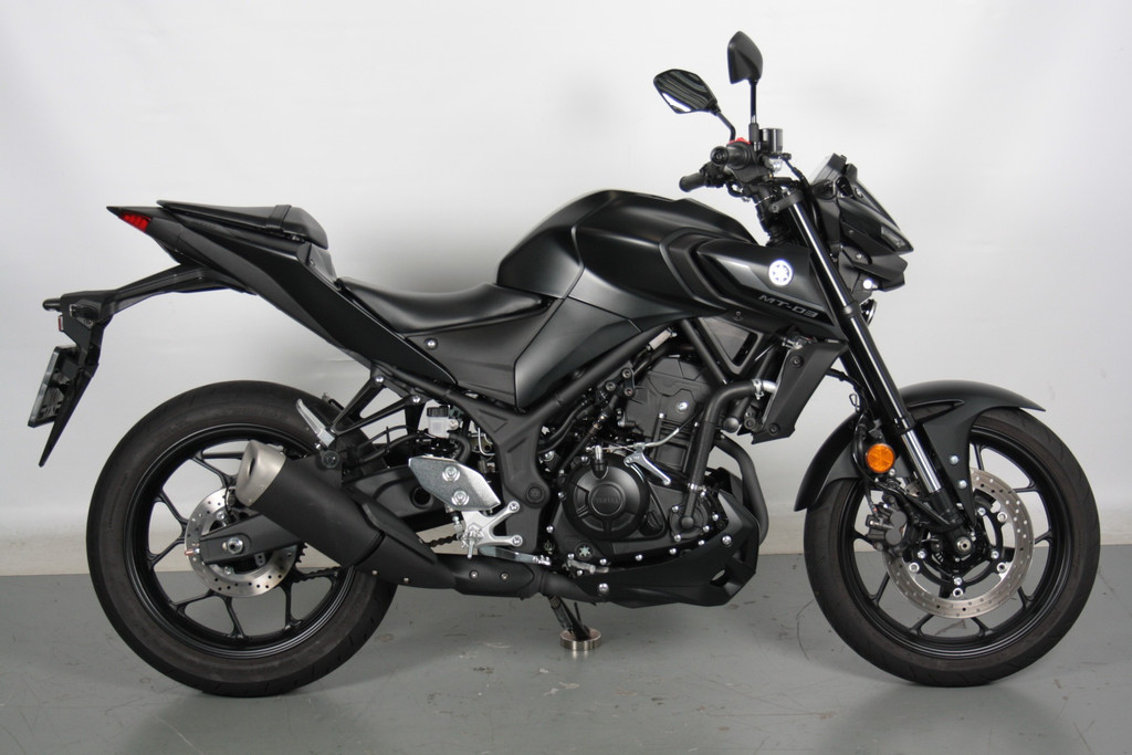 Yamaha MT-03 ABS Yamaha MT-03 2022 – Lichtgewicht naked bike met moderne Occasion | MotorCentrumWest