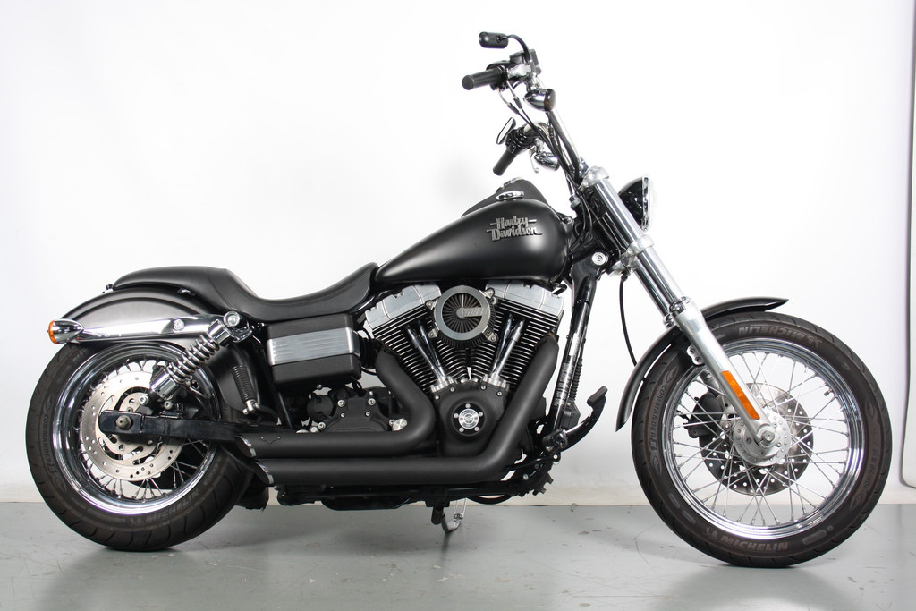 Harley-Davidson STREETBOB Harley-Davidson Street Bob (2006) Occasion | MotorCentrumWest