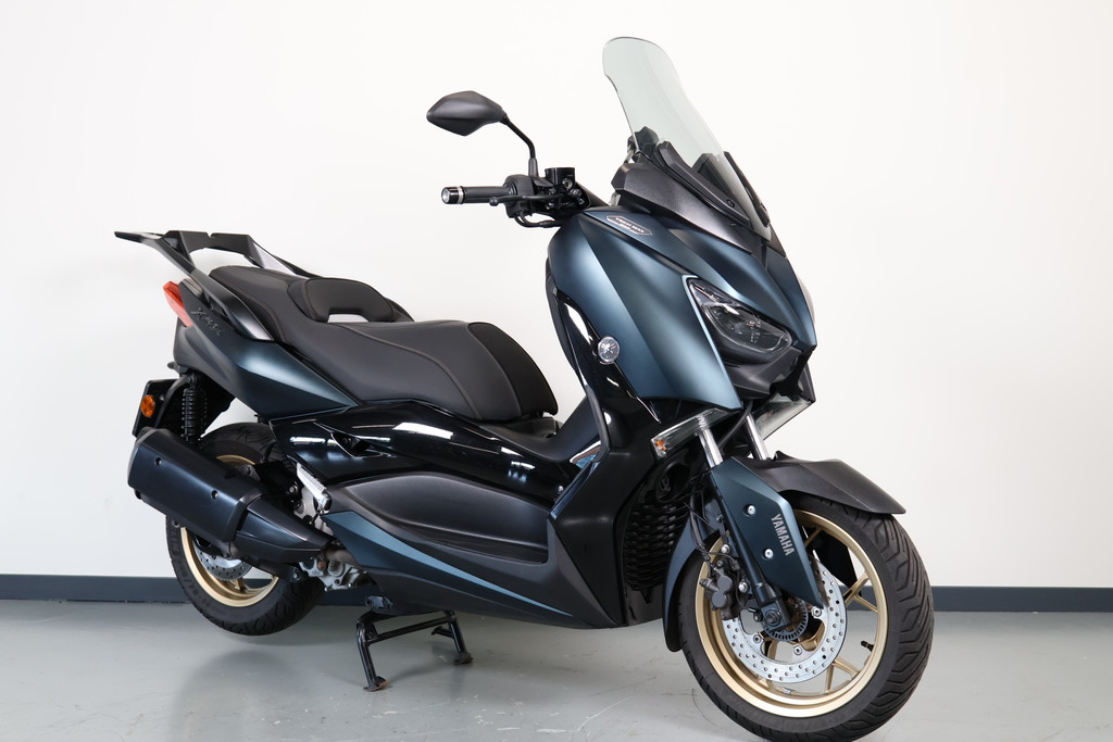 Yamaha XMAX 300 Tech MAX Occasion | MotorCentrumWest